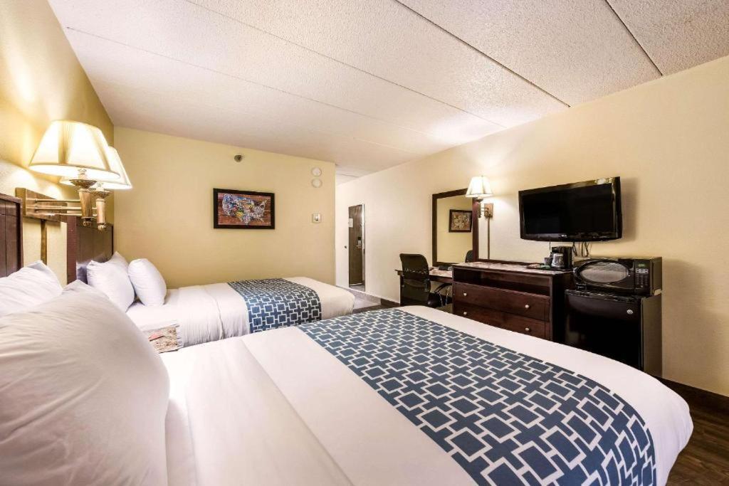 Econo Lodge Mayo Clinic Area Rochester Exteriör bild
